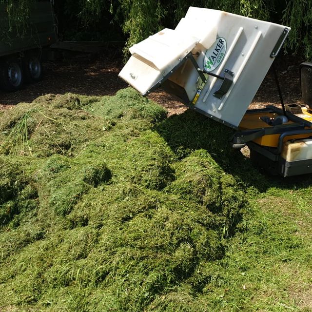 Lackner Kleintransporte Gartenbetreuung